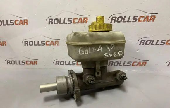 Volkswagen Golf IV Master brake cylinder L481402 21027099
