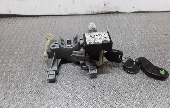 Mitsubishi Outlander Ignition lock