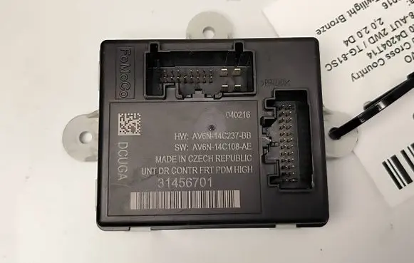 Volvo V60 Door control unit/module 31456701DRZWI