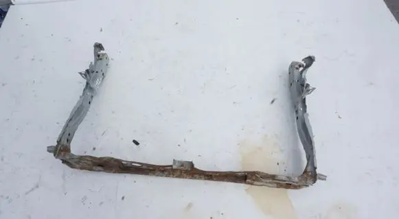 Opel Mokka B Front axle beam 
