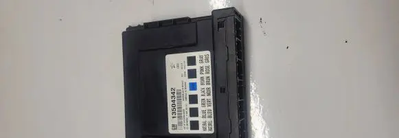 Opel Insignia A Comfort/convenience module 13504342 F00HJ00551
