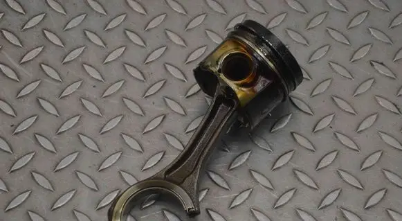 Piston