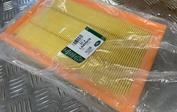 Land Rover Freelander 2 - LR2 Air filter LR005816