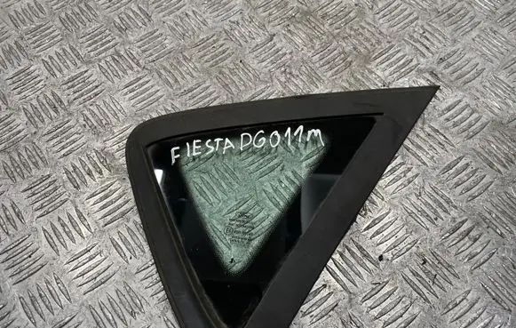 Ford Fiesta Rear side window