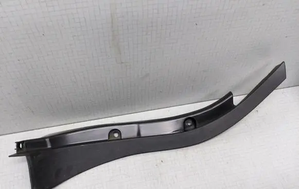 Mercedes-Benz E W211 Other sill/pillar trim element A2116920401
