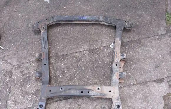 Dacia Sandero Front axle beam 