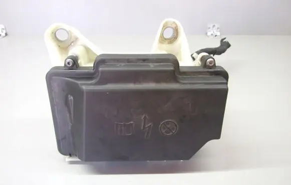 Mercedes-Benz C W205 Fuse box set 2059981301