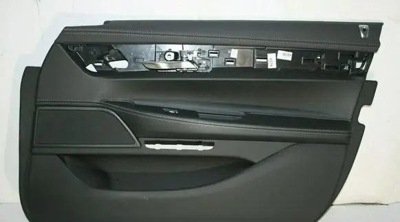 BMW 7 G11 G12 Front door card panel trim 