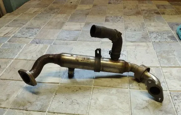 Mitsubishi Colt EGR valve cooler A6391400375