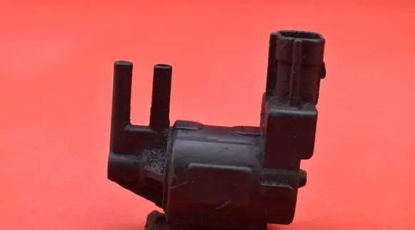Mazda 6 Vacuum valve K5T44090