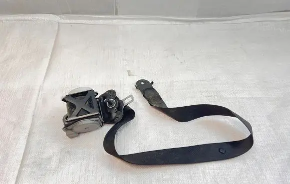 BMW X5 E70 Front seatbelt S2716104209K