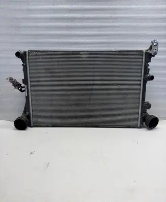 Volkswagen Tiguan Radiator set 5N0121253F 5N0317019C 3C0145805P