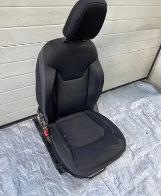Jeep Compass Front driver seat JEEP COMPASS II FOTEL KIEROWCY 20R