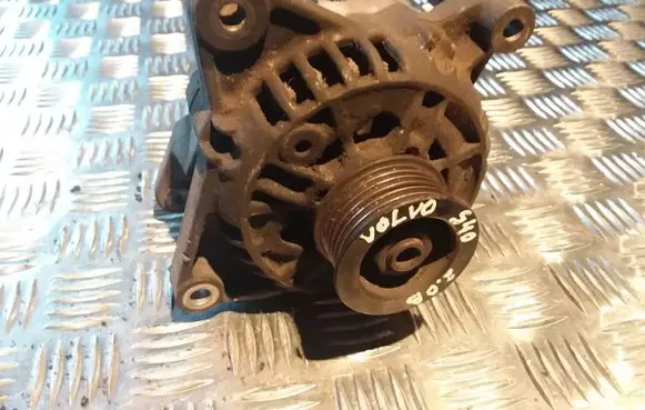 Volvo S40, V40 Generator/alternator 9164940 0123315021