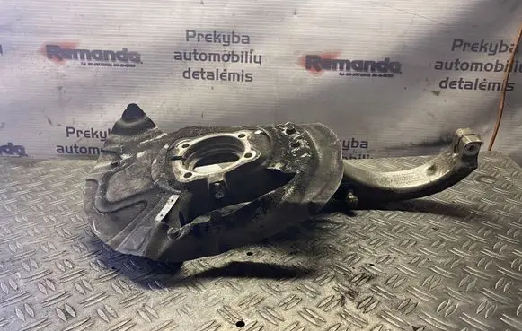 BMW X5 E70 Front wheel hub 31216773784 16193510