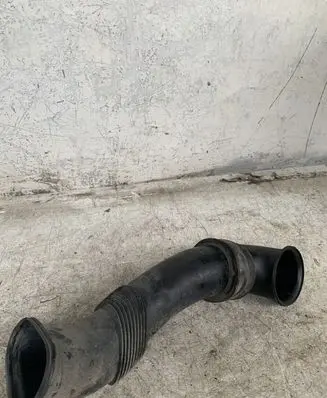 Audi Q7 4L Air intake duct part