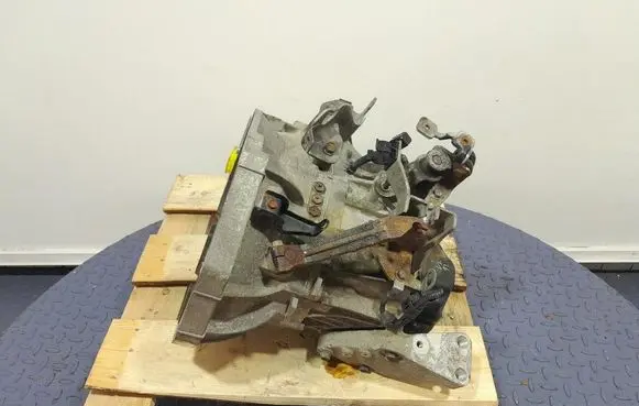 Nissan Pixo Manual 6 speed gearbox