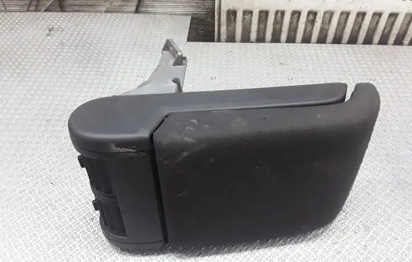 Opel Vectra C Armrest 13171943