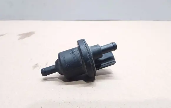 Vacuum valve