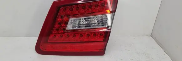 Mercedes-Benz E W212 Tailgate rear/tail lights 2128201064