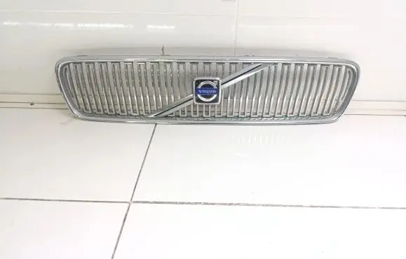Volvo V50 Front grill BPCS52901