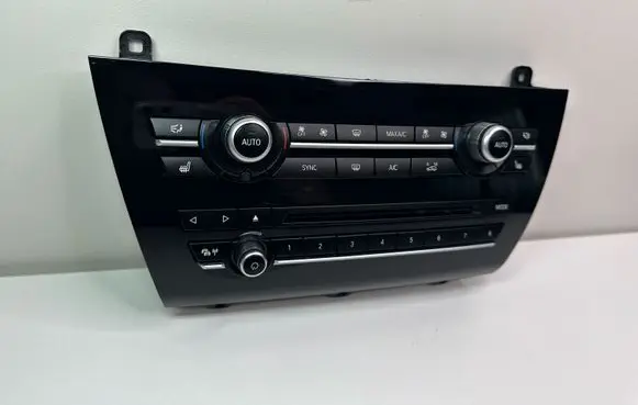 BMW X5 F15 Climate control unit 6831942
