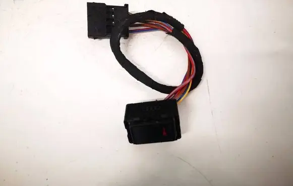 Audi A3 S3 8L Central locking switch button 8L0962107A