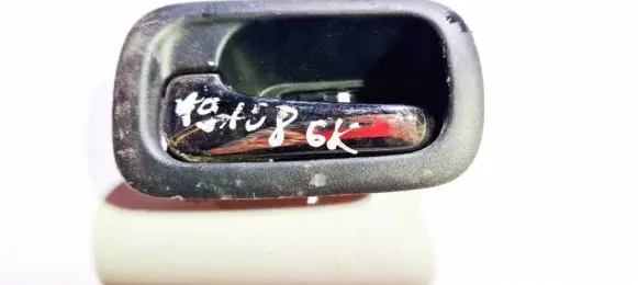 Honda CR-V Rear door interior handle