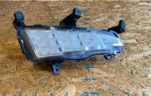 Hyundai i30 LED Daytime headlight 92208-G4600 S2508S099-I