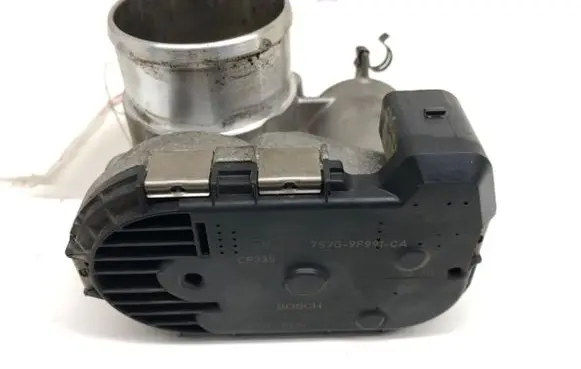 Ford Mondeo MK IV Engine shut-off valve 7S7G-9F991-CA