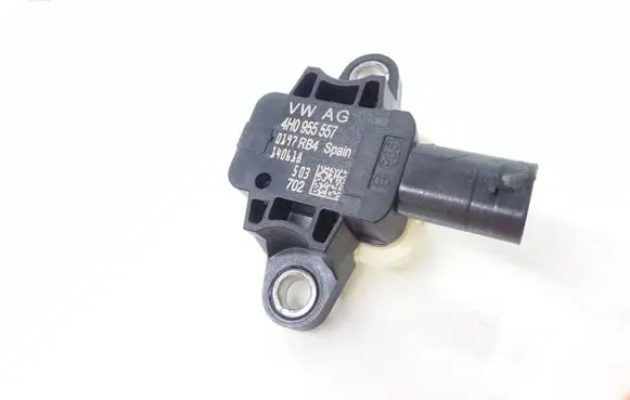 Audi A1 Airbag deployment crash/impact sensor 4H0955557