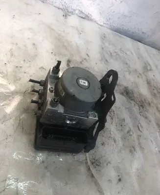 Volkswagen Touran III ABS Pump 5q0614517ct