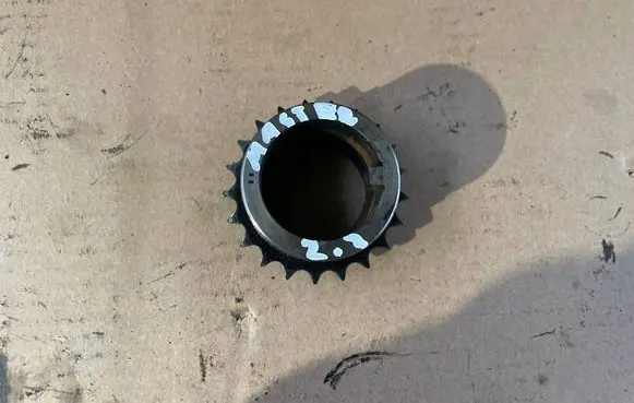 Renault Master III Crankshaft gear 