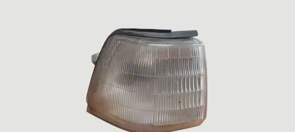 Mazda 626 Front indicator light 052-0542R STANLEY SWEDEN