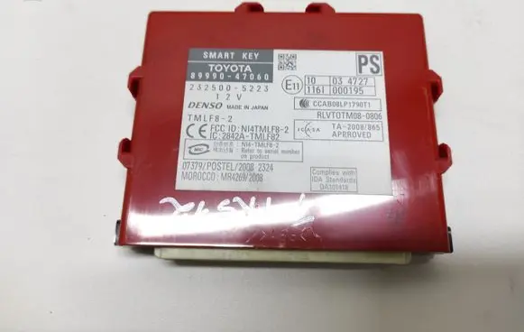 Toyota Prius (XW30) Keyless (KESSY) go control unit/module 2325005223 8999047060 2842ATMLF82