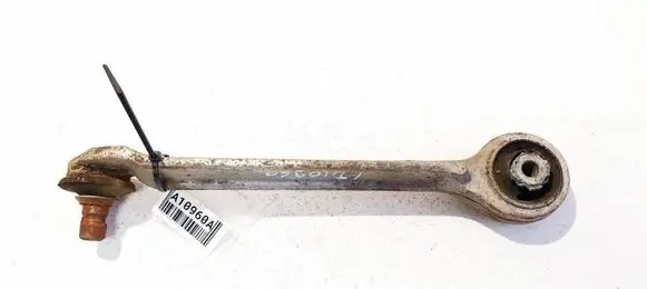 Volkswagen PASSAT B5 Front lower control arm/wishbone 