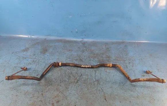 Suzuki Kizashi Front anti-roll bar/sway bar 4231057L00