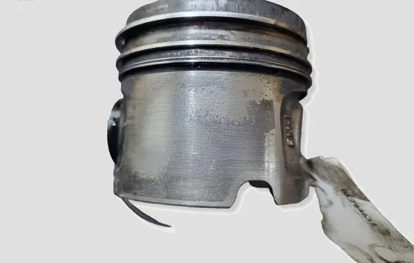 BMW 3 E90 E91 Piston N47