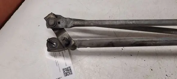 Ford Focus Front wiper linkage and motor 0390241362 XS4117508BB