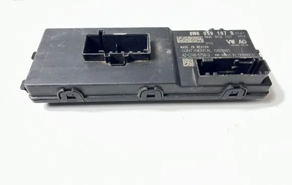 Audi Q5 SQ5 Tailgate/trunk control unit/module 8W8959107B