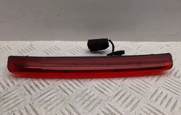 Toyota Avensis T250 Third/center stoplight 8157005090