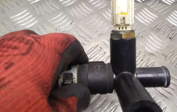 Toyota Prius (XW30) Coolant temperature sensor 8942947010