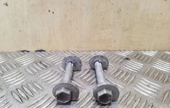 Audi A8 S8 D4 4H Rear suspension camber bolt 