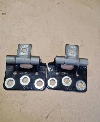 Volvo XC90 Tailgate/trunk/boot hinge 30674732 08P5C