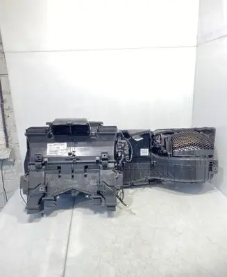 Mercedes-Benz C W205 Interior heater climate box assembly A2058300060