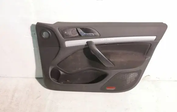 Skoda Octavia Mk2 (1Z) Front door card panel trim