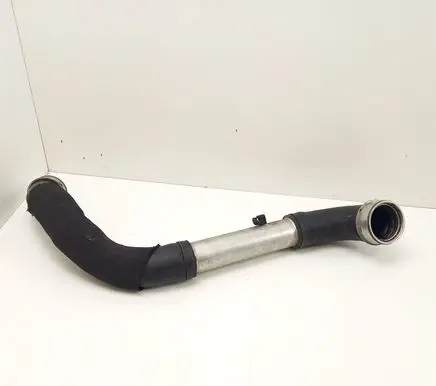 Intercooler hose/pipe