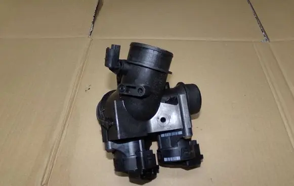 Volvo V50 Throttle valve 9655971880