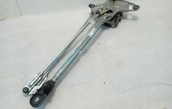 Ford Focus Front wiper linkage and motor JX7B-17500-AB