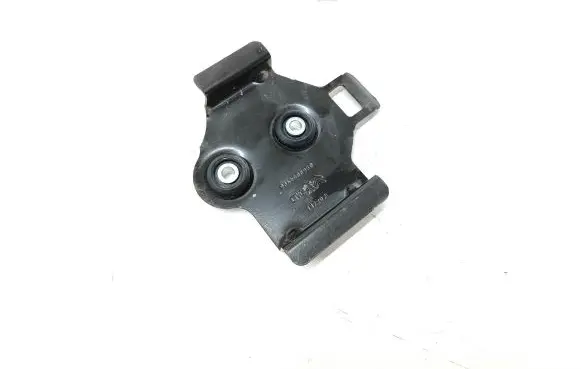 Citroen Berlingo Power steering pump mounting bracket 9844600980